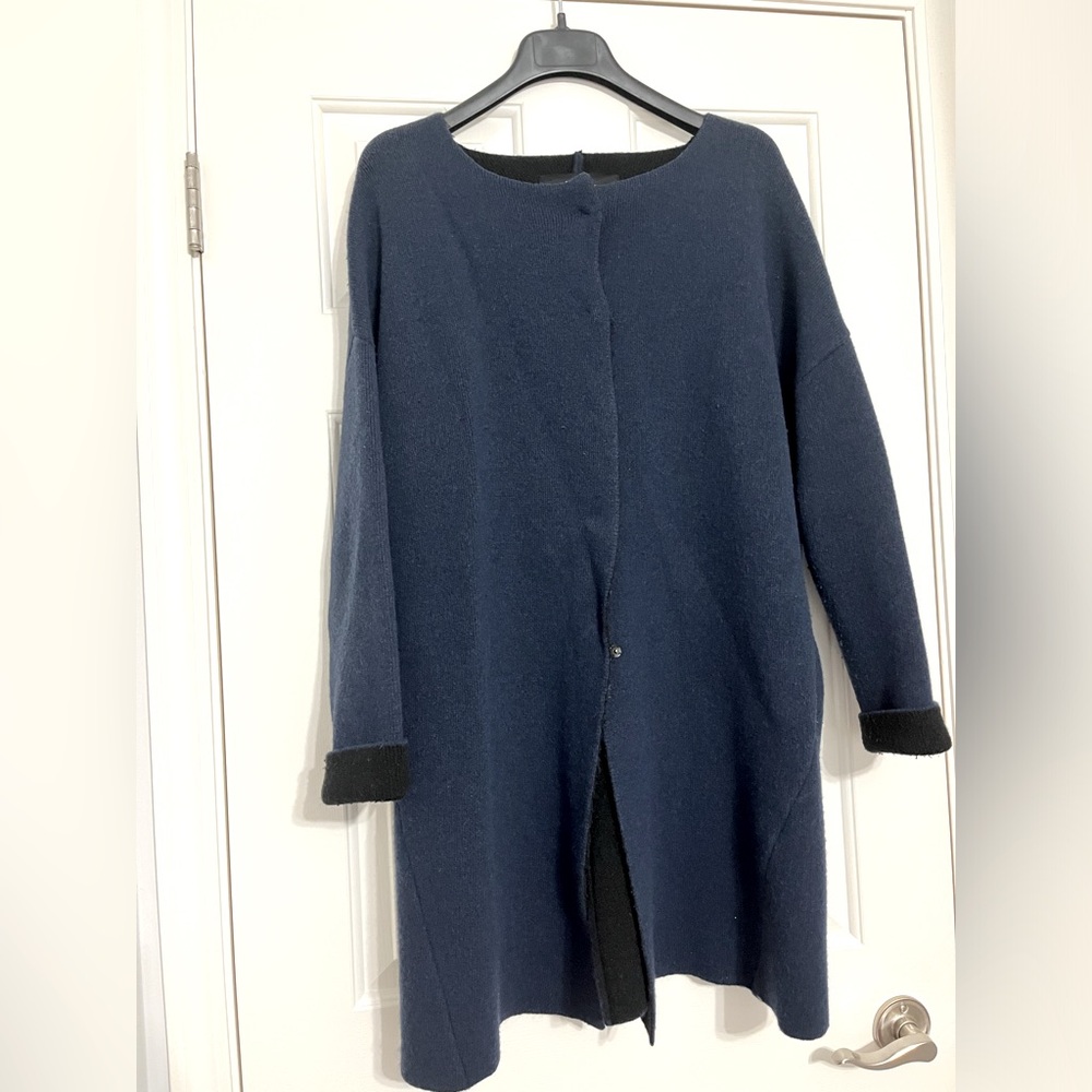 Korean 100% wool coat in navy blue